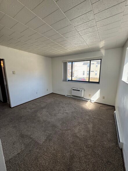 579 Dawson Ave, Pittsburgh, PA à vendre - Photo du bâtiment - Image 2 de 51