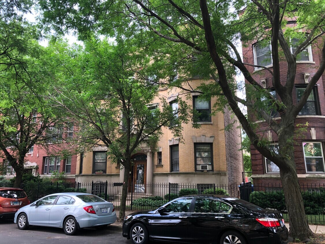 815 W Belle Plaine Ave, Chicago, IL for sale Primary Photo- Image 1 of 1
