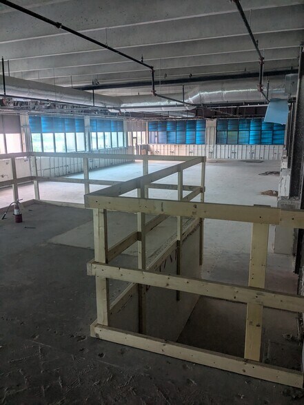 2520 Bypass Rd, Elkhart, IN à louer - Photo du bâtiment - Image 3 de 7