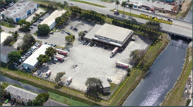 Plus de détails pour 1969 W 9th St, Riviera Beach, FL - Industriel à louer