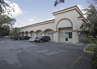 Plus de détails pour 19300 W Dixie Hwy, Miami, FL - Local d'activités à louer