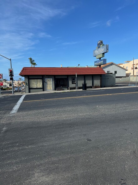 601 Hinds Ave, Pismo Beach, CA for lease - Primary Photo - Image 1 of 8