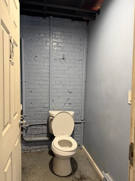 80 Harrison Ave, Jersey City, NJ à louer - Photo du bâtiment - Image 3 de 4