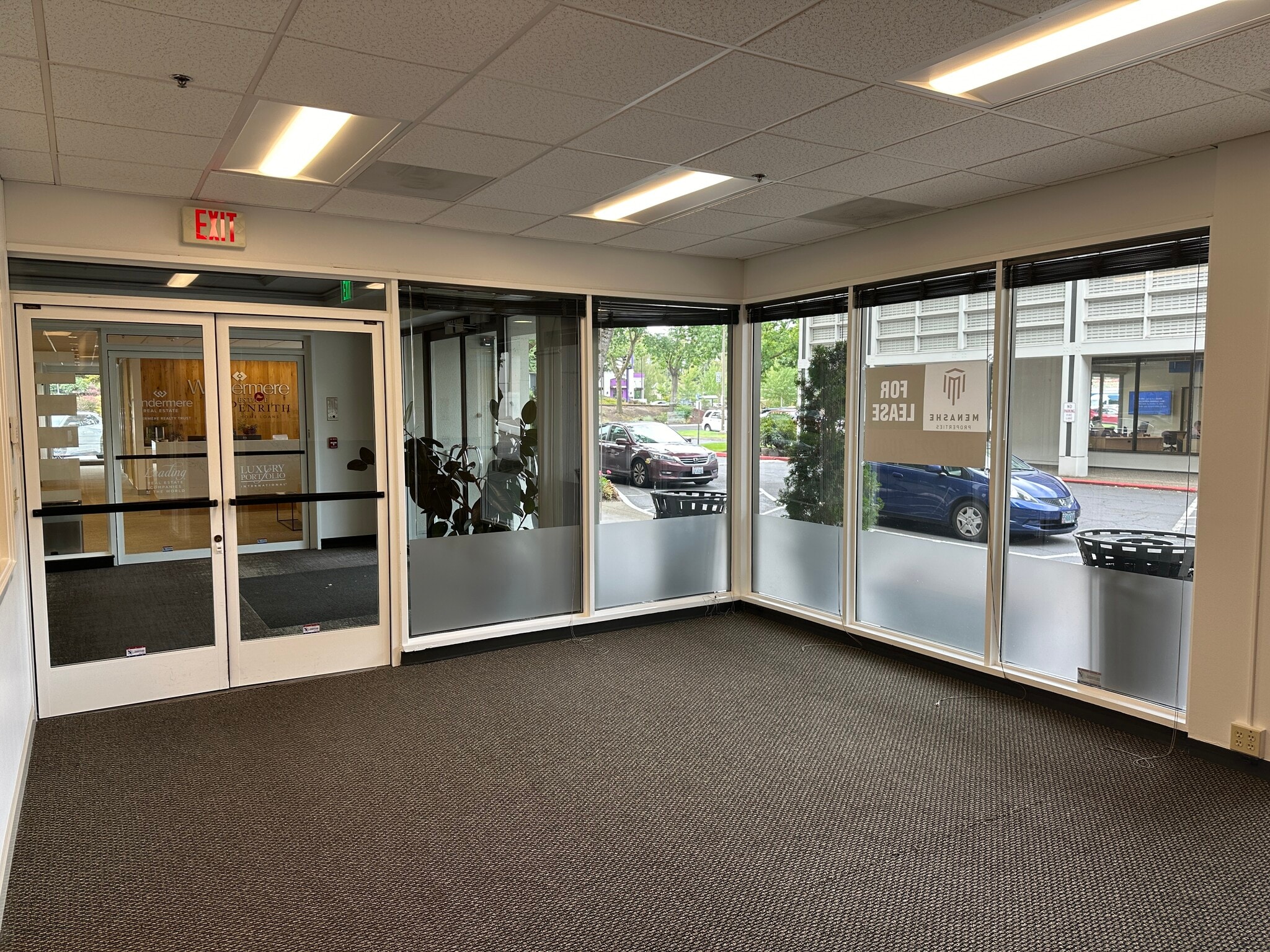 6443 SW Beaverton Hillsdale Hwy, Portland, OR for lease Interior Photo- Image 1 of 4