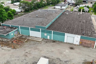 1800 Clayton Ave, Middletown, OH for lease Building Photo- Image 2 of 3