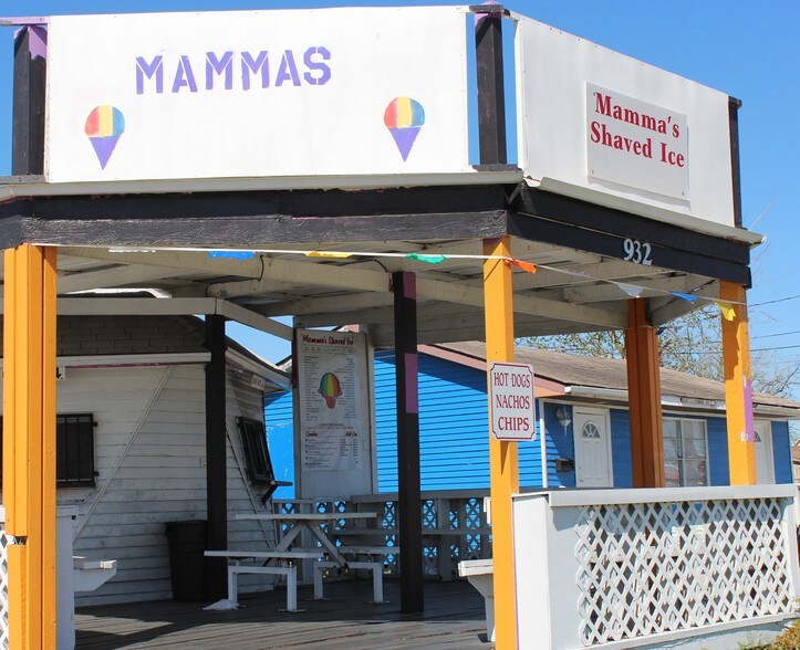 932 S Broadway St, La Porte, TX à vendre - Photo du bâtiment - Image 2 de 12