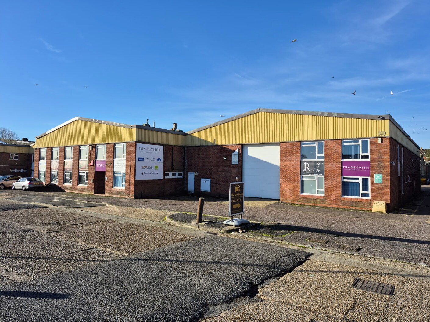 8 Station Road Industrial Estate, Hailsham for lease Primary Photo- Image 1 of 5