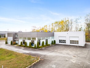 1750 Boul Chomedey, Laval, QC for lease Interior Photo- Image 1 of 6