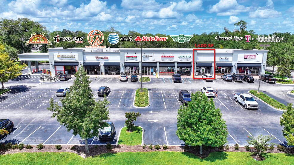 305 E International Speedway Blvd, Deland, FL for lease - Building Photo - Image 2 of 8