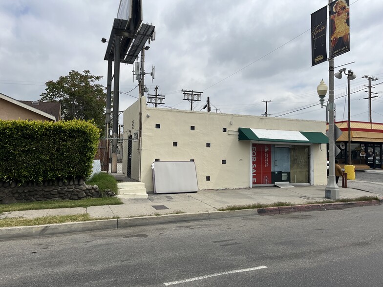 1817 W Jefferson Blvd, Los Angeles, CA for lease - Building Photo - Image 2 of 13