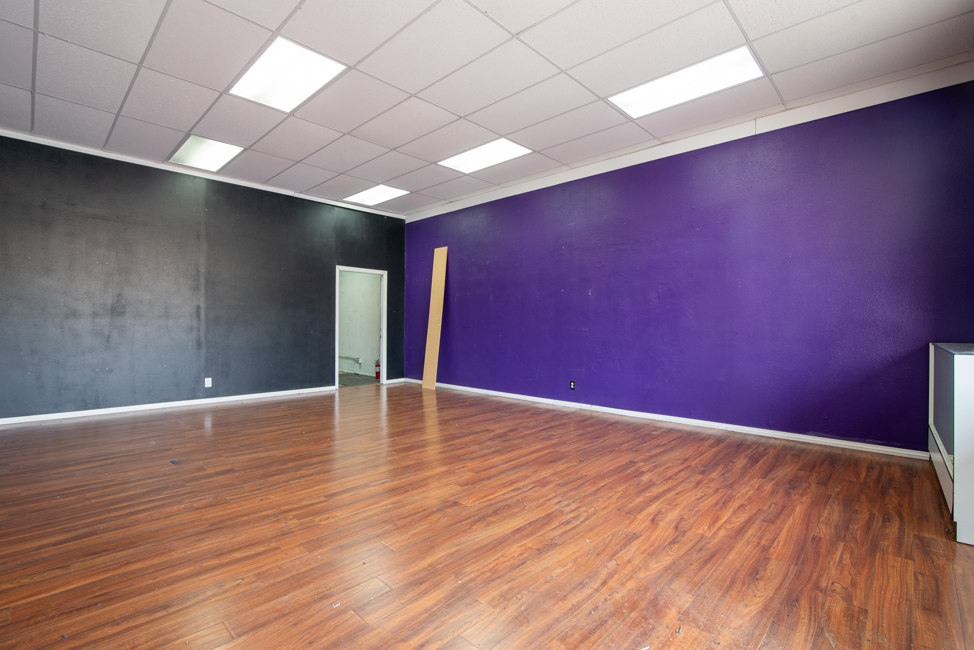 3505 Highland Ave, Highland, CA for lease Interior Photo- Image 1 of 6