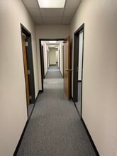 303 W Broadway Ave, Enid, OK for lease Interior Photo- Image 1 of 15