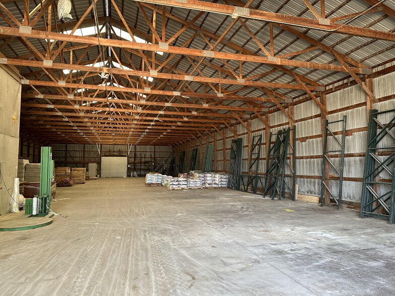 209 Bridge st, Eleroy, IL for sale - Building Photo - Image 3 of 7