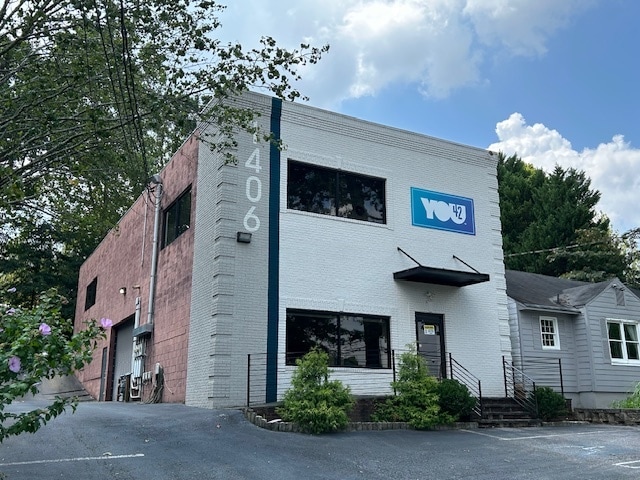 Plus de détails pour 1406 Woodmont Ln, Atlanta, GA - Local d'activités à louer
