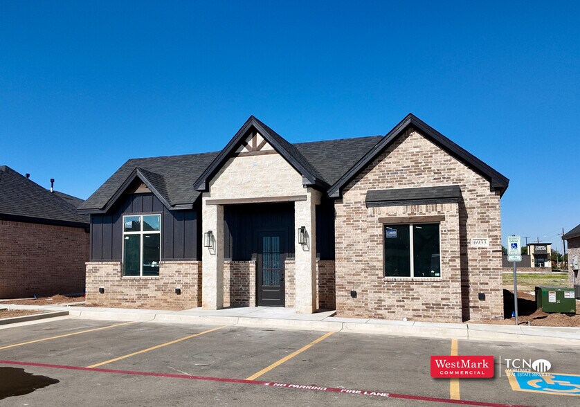 6933 82nd Street, Lubbock, TX à vendre - Photo principale - Image 1 de 5