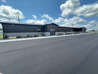 Plus de détails pour 14501 W Commerce Rd, Daleville, IN - Vente au détail à louer