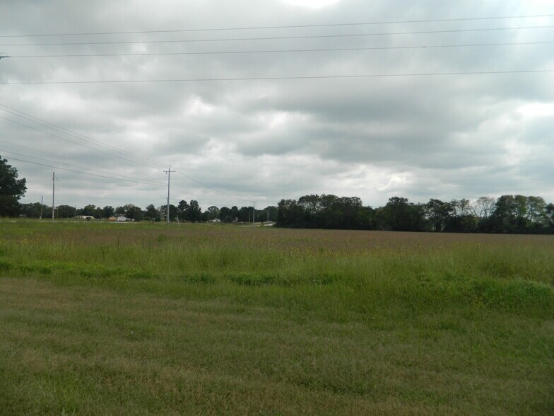 Highway 72, Tuscumbia, AL à vendre - Photo du bâtiment - Image 3 de 7
