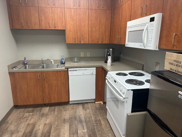 145 Millard Farmer Industrial Blvd, Newnan, GA à louer - Photo du bâtiment - Image 3 de 6