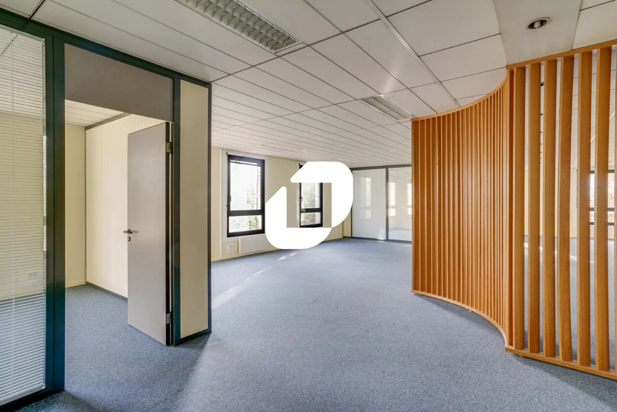 Office in Lognes for lease Interior Photo- Image 1 of 5