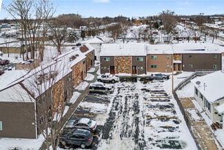 Plus de détails pour 1747 Oakdale Ave, Green Bay, WI - Multi-résidentiel à vendre