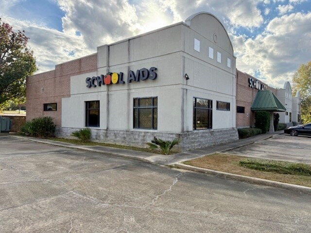 301 Orchard Ct, Ridgeland, MS à vendre - Photo du bâtiment - Image 3 de 7