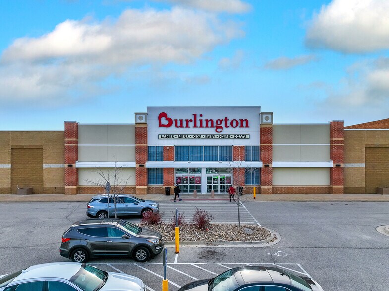 3475 Westdale Dr SW, Cedar Rapids, IA à vendre - Photo du bâtiment - Image 1 de 6