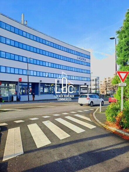 2 Rue Victor Hugo, Rezé à louer - Photo du bâtiment - Image 3 de 3