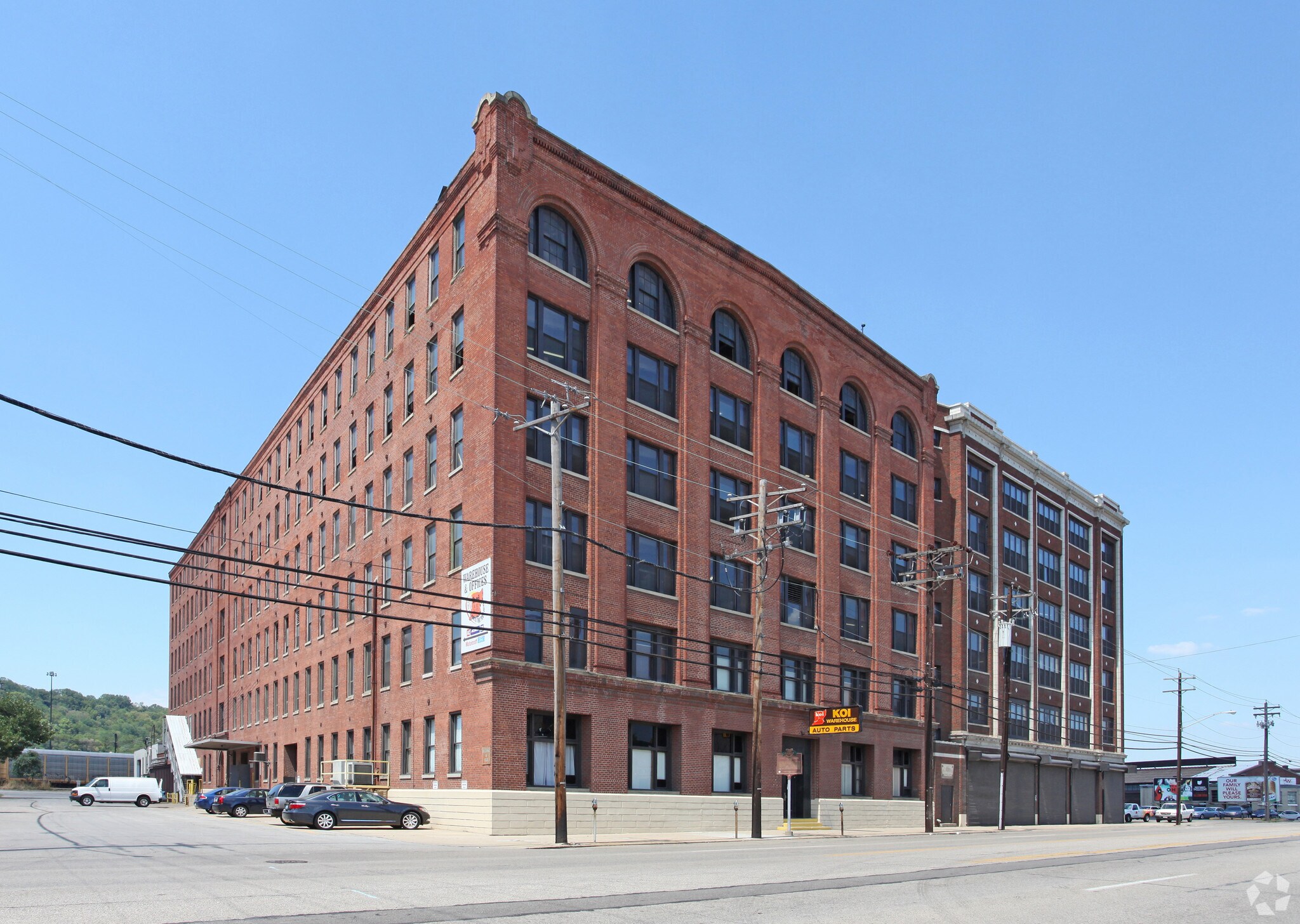 2701 Spring Grove Ave, Cincinnati, OH à vendre Photo du bâtiment- Image 1 de 1