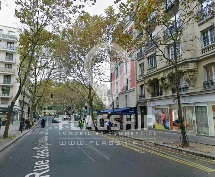 Commerce de détail dans Paris à louer - Photo du bâtiment - Image 2 de 3