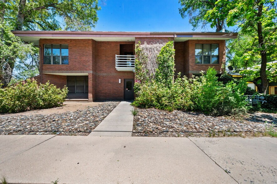 143 N McCormick St, Prescott, AZ à vendre - Photo du bâtiment - Image 2 de 12