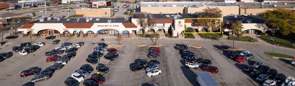 405-495 Lake Cook Rd, Deerfield, IL for lease - Building Photo - Image 2 of 10