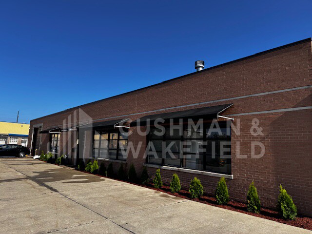 3200 W Le Moyne Ave, Stone Park, IL à vendre Photo du bâtiment- Image 1 de 1