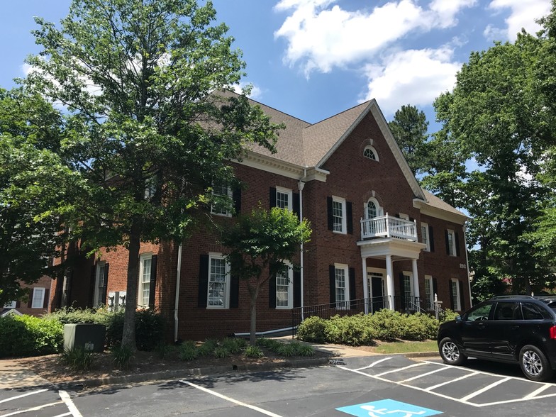 Bureau dans Alpharetta, GA à vendre - Photo du bâtiment - Image 1 de 1