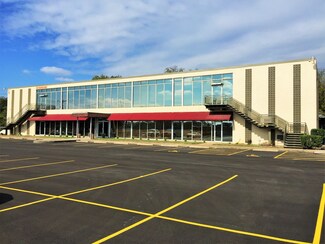 Plus de détails pour 120 Wanda Way, Hurst, TX - Bureau à louer