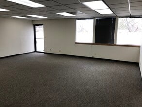 9436-9458 W Fairview Ave, Boise, ID for lease Interior Photo- Image 2 of 5