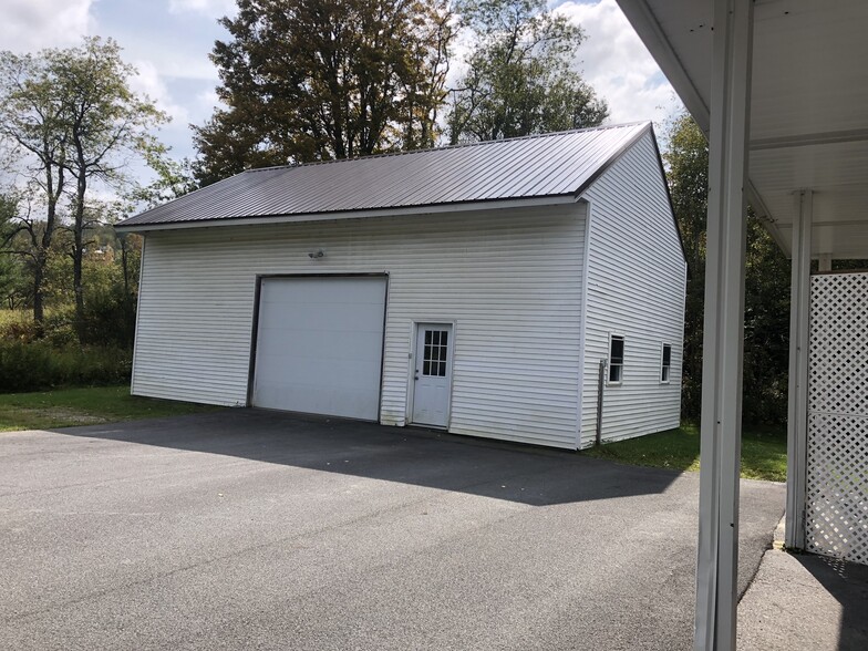 129 Route 9 E, Wilmington, VT for sale - Building Photo - Image 3 of 9