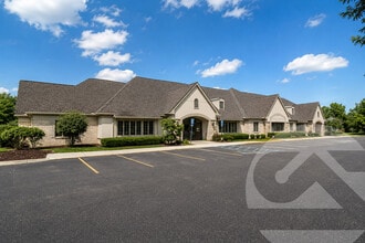 30701 W 10 Mile Rd, Farmington Hills, MI à vendre Photo du bâtiment- Image 1 de 1