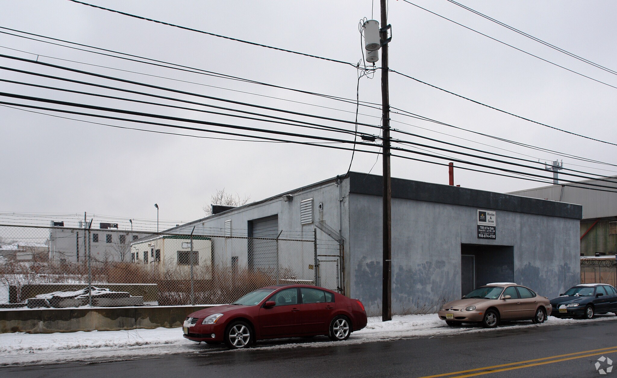 286-298 Coit St, Irvington, NJ à louer Photo principale- Image 1 de 5