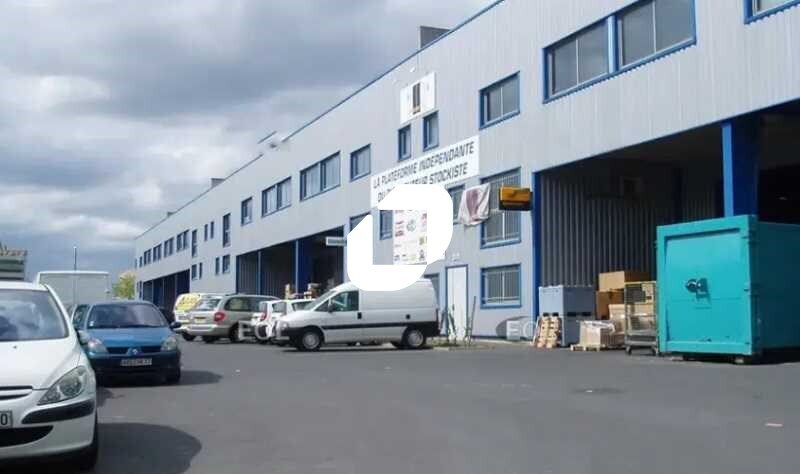 Flex dans Gennevilliers à louer Photo du bâtiment- Image 1 de 4