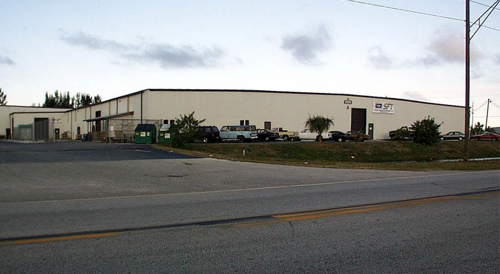 12200 34th St N, Clearwater, FL for lease - Other - Image 2 of 14