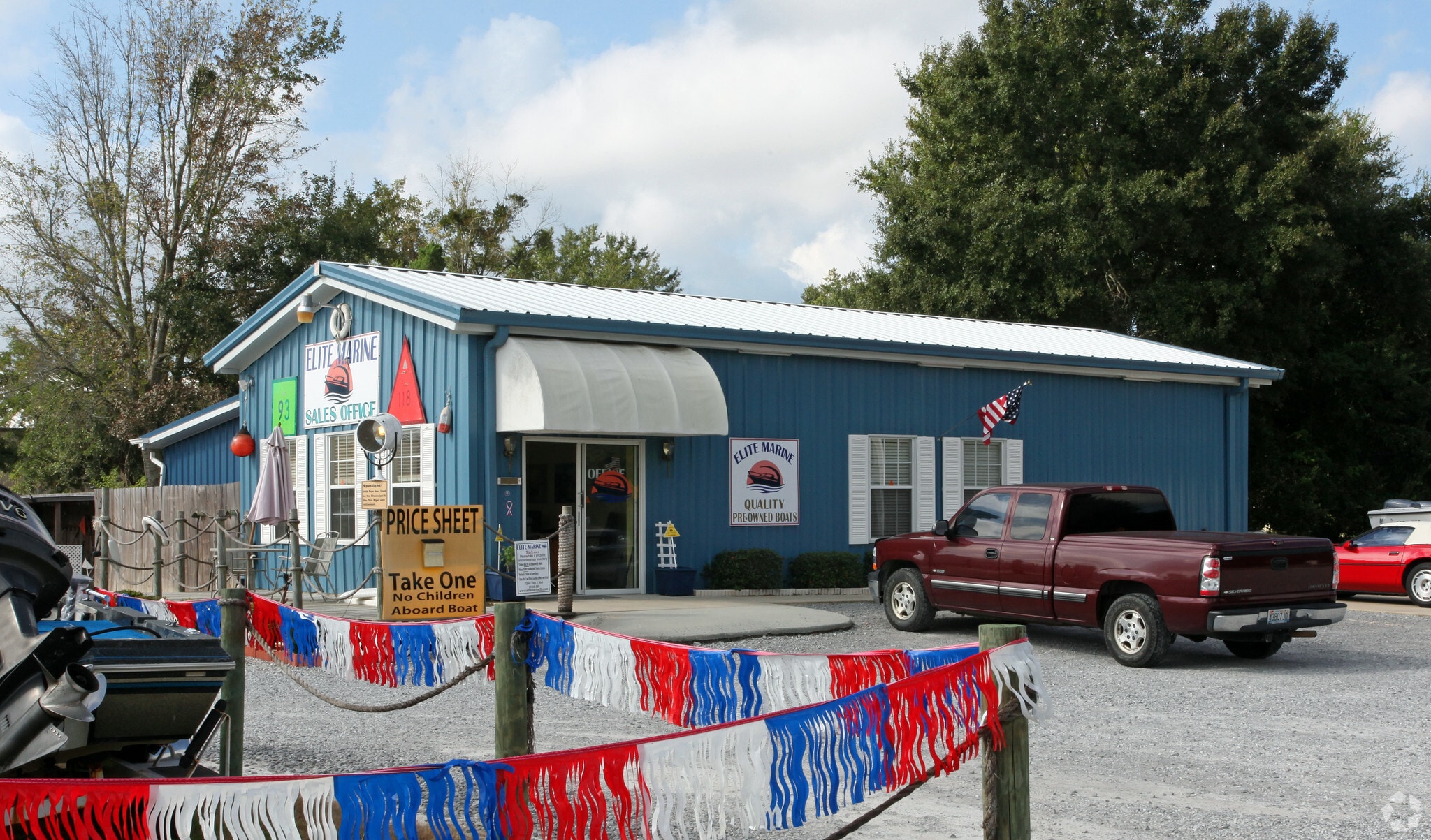 19924 Chestnut Dr, Foley, AL for lease Primary Photo- Image 1 of 3