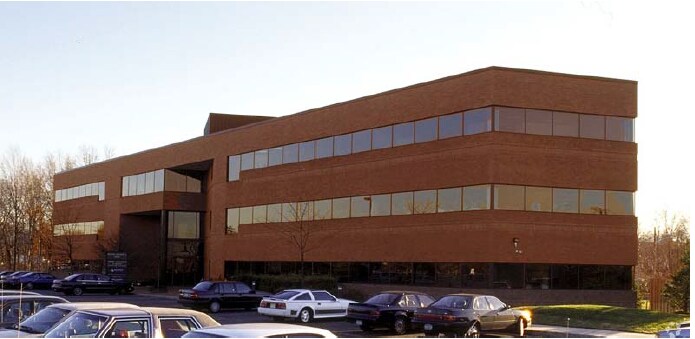 2015 State Route 27, Edison, NJ for lease - Building Photo - Image 2 of 4
