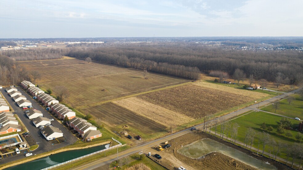 37565-37745 Chester Rd, Avon, OH à vendre - Aérien - Image 2 de 2