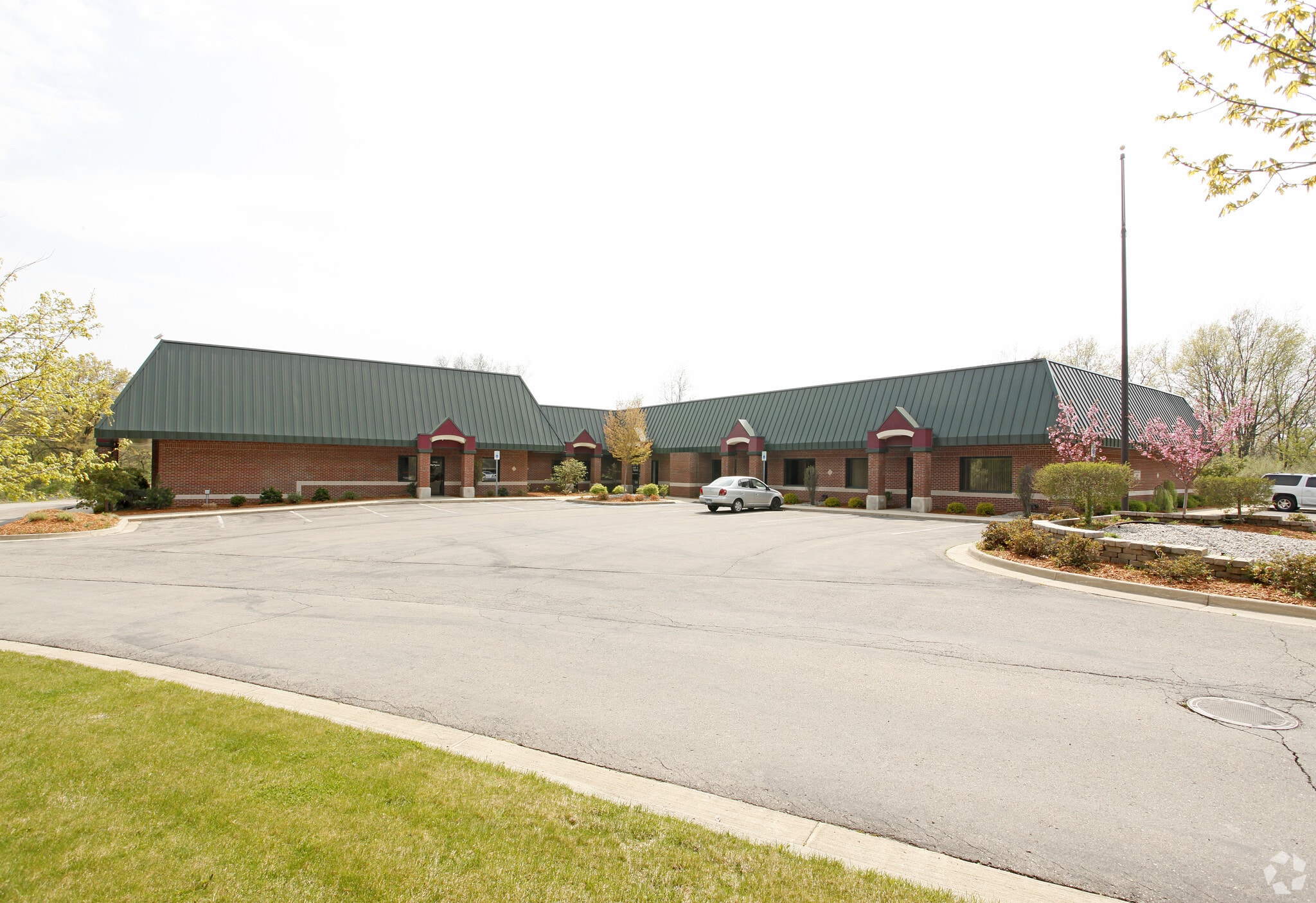 2500-2548 Harte Dr, Brighton, MI à louer Photo principale- Image 1 de 5