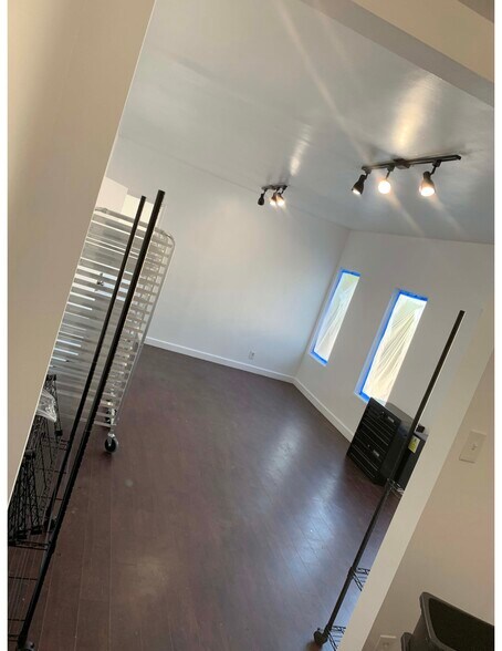 1316-1330 Wilshire Blvd, Los Angeles, CA à louer - Photo intérieure - Image 3 de 12