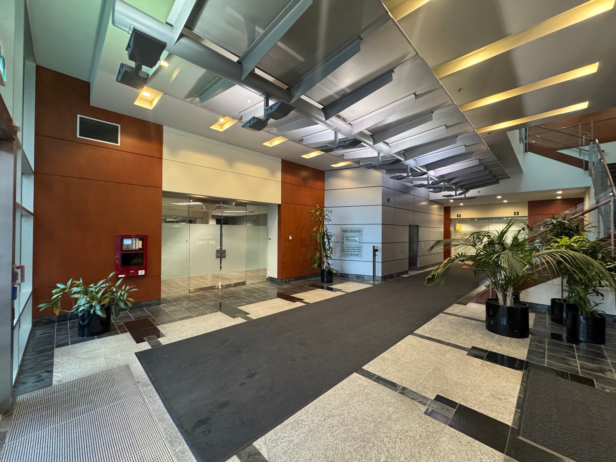 4600 Jacombs Rd, Richmond, BC for lease Interior Photo- Image 1 of 13