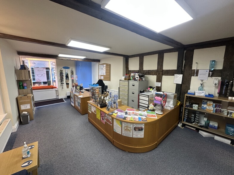 10 St. Mary's St, Newport for sale - Interior Photo - Image 3 of 6