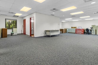 3834 S Emerson Ave, Indianapolis, IN for lease Interior Photo- Image 1 of 8