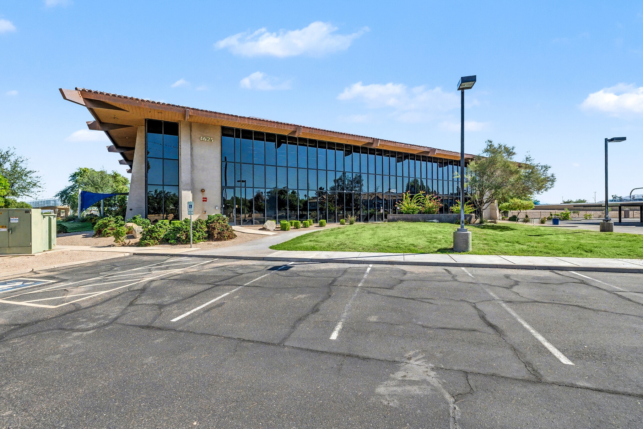 4625 S Wendler Dr, Tempe, AZ for lease Building Photo- Image 1 of 30