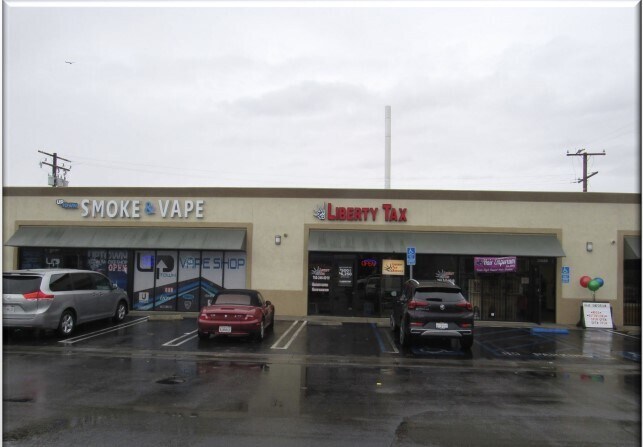 20920 Bear Valley Rd, Apple Valley, CA for lease Building Photo- Image 1 of 8